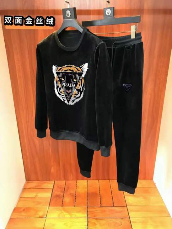 Picture of Prada Sweater Suits _SKUPradam-4xlkdt0942126